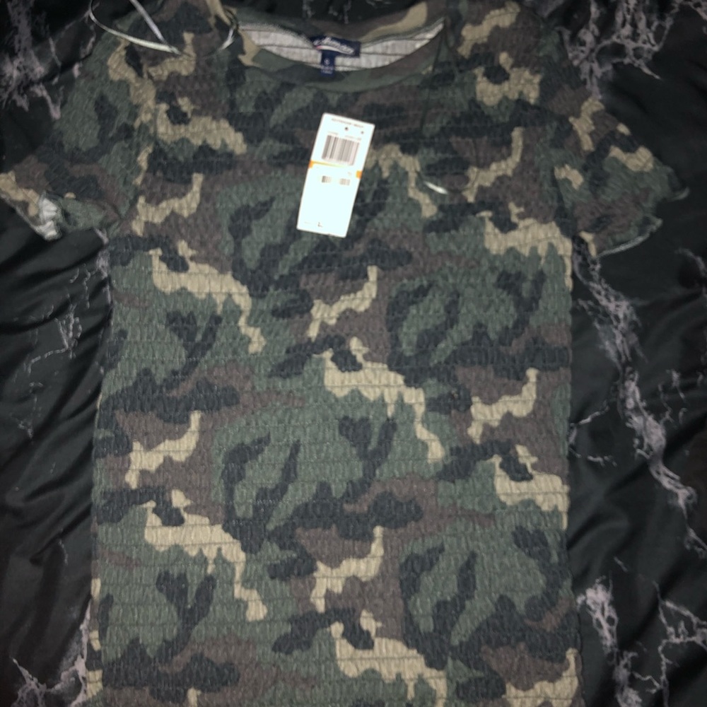Women’s camo top